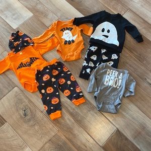 Halloween Bundle! Outfits, onesies sizes 0-6 6-12, 4-6 worn once